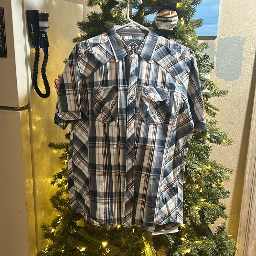BKE Slim fit mens dress shirt 
Size L